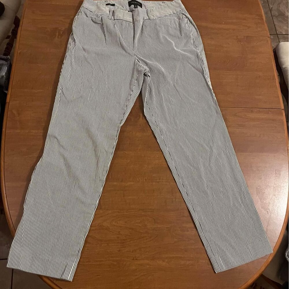 Talbots curvy fit cotton pants size 6
